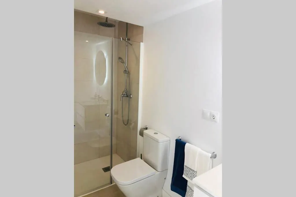 Luxury Modern Apartment By The Beach Malaga 0*,